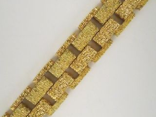 Vente aux enchères Bracelet or de style Art Déco. 60 g