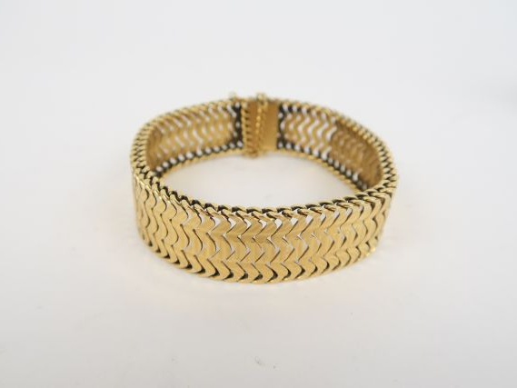 Bracelet en or, maille souple tressée. 54 g