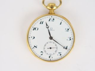 Vente aux enchères Montre de gousset Omega en or. Poids : 60 g tel (manque le verre)