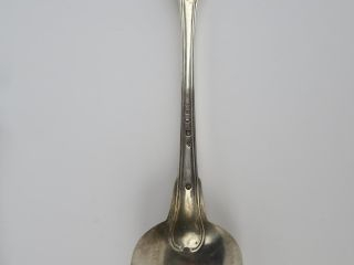 Cuillère à ragout Restauration en argent, poinçon Vieillard, modèle à 