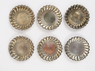 Vente aux enchères Tiffany, 6 coupelles en argent à décor de côtes torses. 215 g