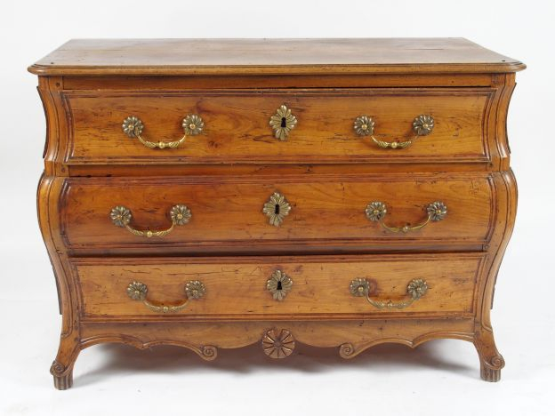 Commode tombeau Louis XV	 en noyer et merisier, ouvrant à trois tiroir