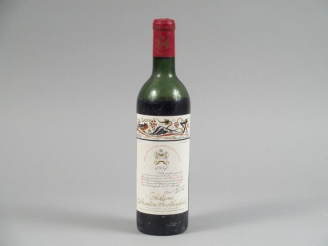 Vente aux enchères 1 BOUTEILLE CHÂTEAU MOUTON ROTHSCHILD 1er GCC PAUILLAC - 1957 - BEP-VI