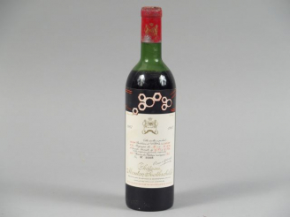Vente aux enchères 1 BOUTEILLE CHÂTEAU MOUTON ROTHSCHILD 1er GCC PAUILLAC - 1967 - MEP/CA