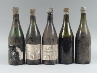 Vente aux enchères 5 BOUTEILLES VOSNE ROMANEE ANNEES 20/30 CHANSON PERE   FILS - 3 PRESUM