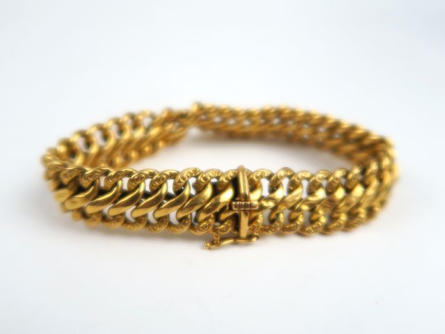 Bracelet Napoléon III en or, maille américaine. Poids : 21,5 g (petits