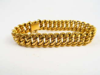 Vente aux enchères 	Bracelet Napoléon III en or (quelques enfoncements). Poids : 22 g
