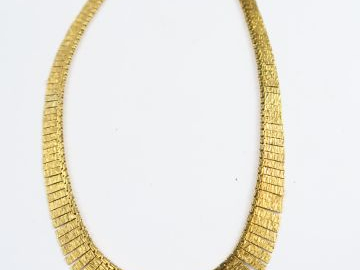 Collier articulé en vermeil. Poids : 36,8 g