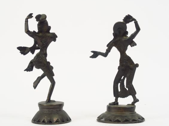 Couple de danseuses indiennes en bronze vers 1920. H. 28 cm