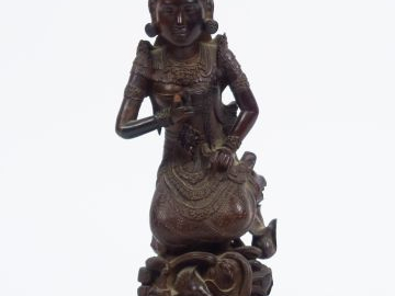 Statuette en bois 'danseuse indonésienne'. Bali vers 1920 H. 30 cm (pe