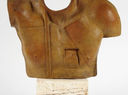 Igor MITORAJ "Hélios". Sculpture en bronze à patine ocre.  Signée.  H.