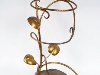 Vente aux enchères Porte parapluies en métal doré de style Art nouveau