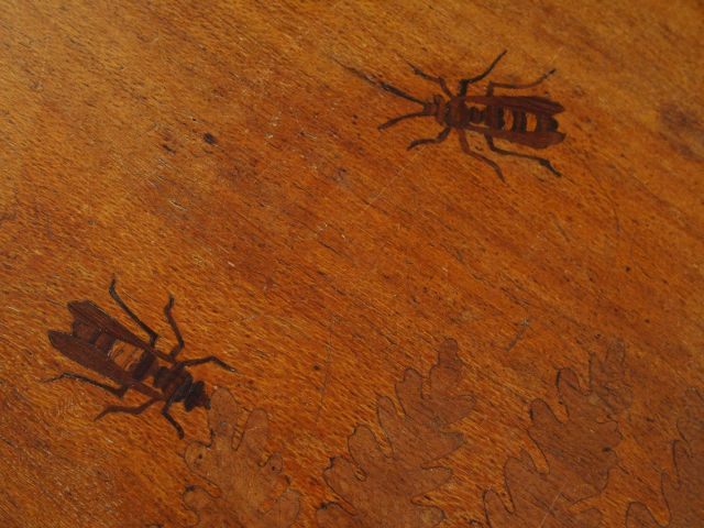 MAJORELLE (attribué à). Coiffeuse Art Nouveau en marqueterie, à décor 