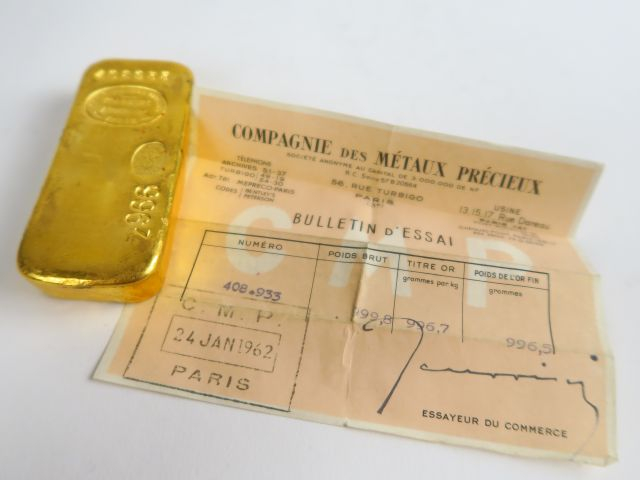 Lingot d'or avec son certificat de la Compagnie des métaux précieux (n