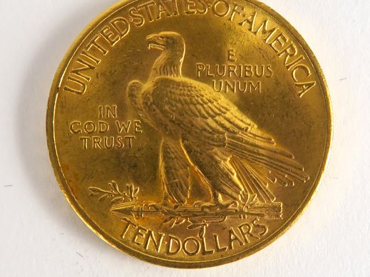 1 pièce de 10 dollars or, tête d'indien, 1926. Frais acheteurs : 5 % H