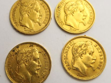 4 pièces Napoléon III laurée or : 1861 A, 1863 x 2 A et B, 1864 B. Fra