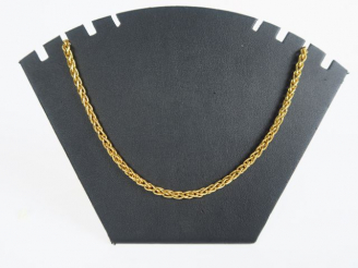 Vente aux enchères Collier en or. Poids : 52,6 g