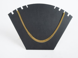 Vente aux enchères Chaine double rang en or. Poids : 7,9 g AC