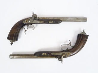 Vente aux enchères Paire de pistolets de tir ou de duel par « Gauvain à Paris » Signature