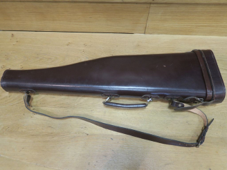 Vente aux enchères Beau fusil juxtaposé calibre 12/70 Robust type 222. Garnie et bascule 