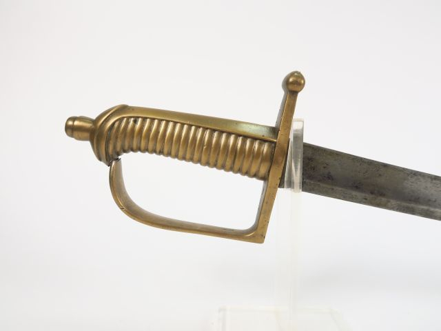 Sabre briquet modèle 1767 remonté avec une lame à la montmorency de 66