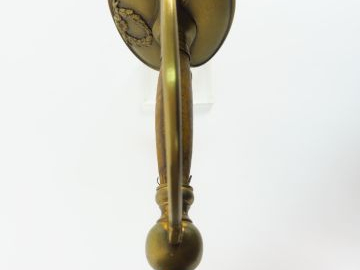 Epée à clavier fixe, monture bronze, plateau à la couronne de laurier 