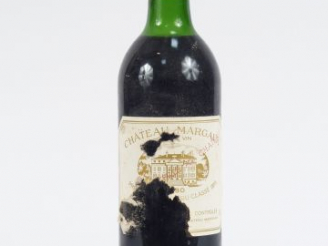 Vente aux enchères 1 BOUTEILLE CHÂTEAU MARGAUX 1er GCC MARGAUX - 1980 - HEP/EA