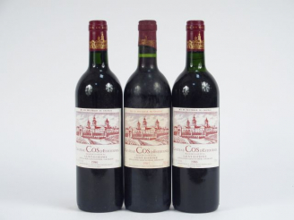 Vente aux enchères 3 BOUTEILLES CHÂTEAU COS D'ESTOURNEL GCC ST ESTEPHE : 1 1983 CAPS LA -