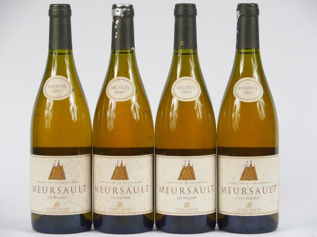4 BOUTEILLES MEURSAULT 'LES PELLANS' P. ANDRE - 2005