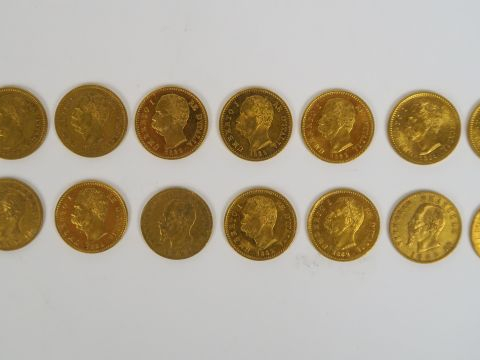 14 pièces de 20 lires or