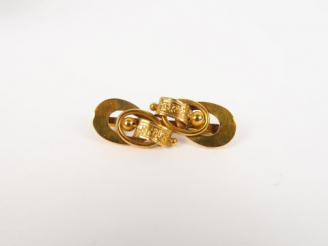 Vente aux enchères Broche 1900 en or.  4 g