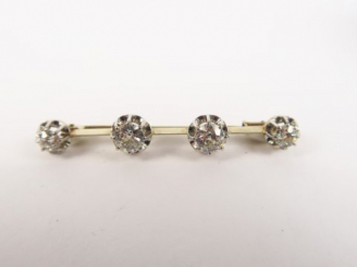 Vente aux enchères Broche barrette 4 diamants taille ancienne.  6 g