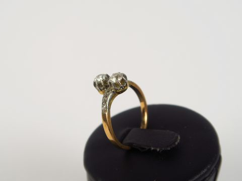 Bague Toi et Moi en or jaune et brillants.  3 g