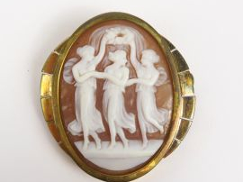 Broche camée 1900 les trois graces