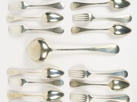 Partie de ménagère en argent, poinçon Minerve comprenant : 12 grands c