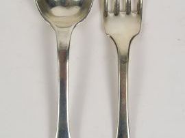 Vente aux enchères Une cuillère en argent XVIIIe, Périgueux ? et une fourchette en argent