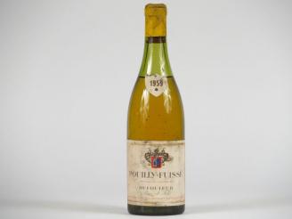 Vente aux enchères 1 BOUTEILLE POUILLY FUISSE DUFOULEUR - 1959 - 4,5 CM/ELT
