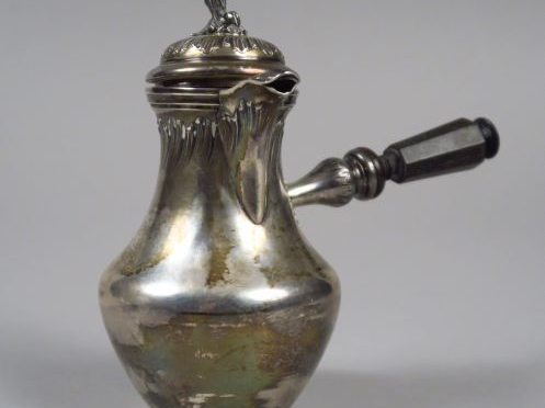 Verseuse égoïste en argent, poinçon Minerve Poids : 172 g