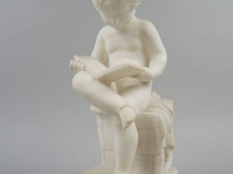 Vente aux enchères Sujet fin XIX ème en albâtre « Amour lisant » H. : 46.5 cm