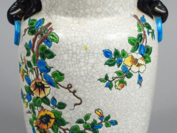 Jean Vieillard à Bordeaux, vase en céramique à décor d’émaux polychrom