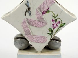 Vase Art Nouveau en faience polychrome de St Clément, à décor émaillé 