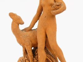 Vente aux enchères Sylvestre CLERC "Femme et biche". Sculpture en terre cuite.  Signée. H