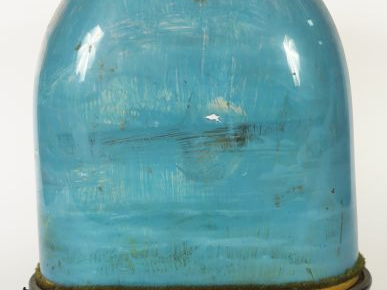 Diorama XIXe à décor de danseurs dans un paysage hollandais, têtes en 