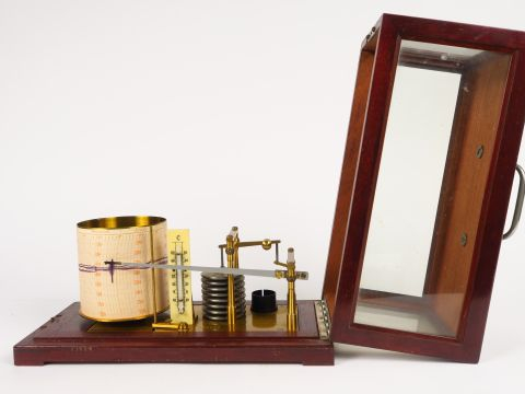 Enregistreur Jules RICHARD, coffret en acajou.