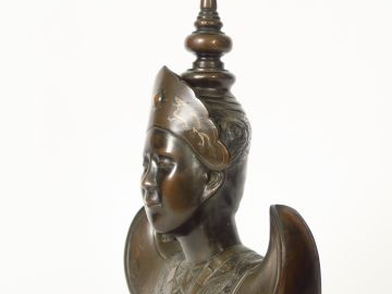 Buste de danseuse indochinoise en bronze niellé d'argent. Indochine, v