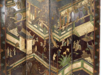 Vente aux enchères Paravent à quatre feuilles en laque de Coromandel, décor finement grav