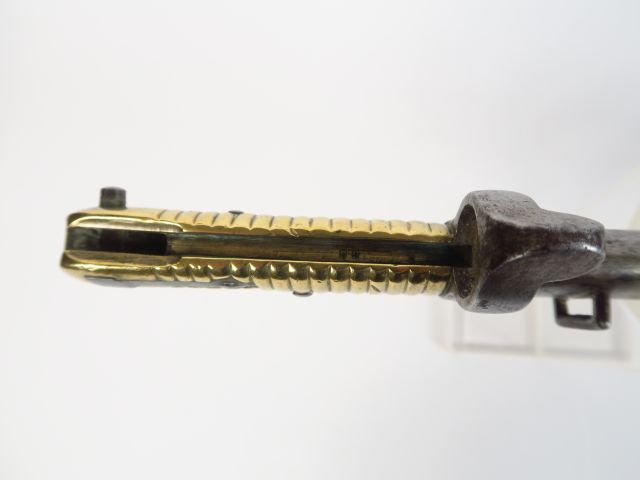 Rare baïonnette Française modèle 1842 dans son fourreau en tôle d’acie