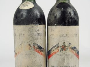 2 BOUTEILLES ST JULIEN L. ESCHENAUER - 1949 - BG/ETA/1 PRESUMEE