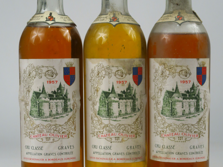 3 BOUTEILLES CHÂTEAU OLIVIER CC GRAVES L. ESCHENAUER - 1957 - 1 HEP/1 