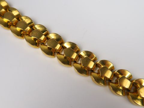 Bracelet Art Déco en or. Poids : 60,20 g